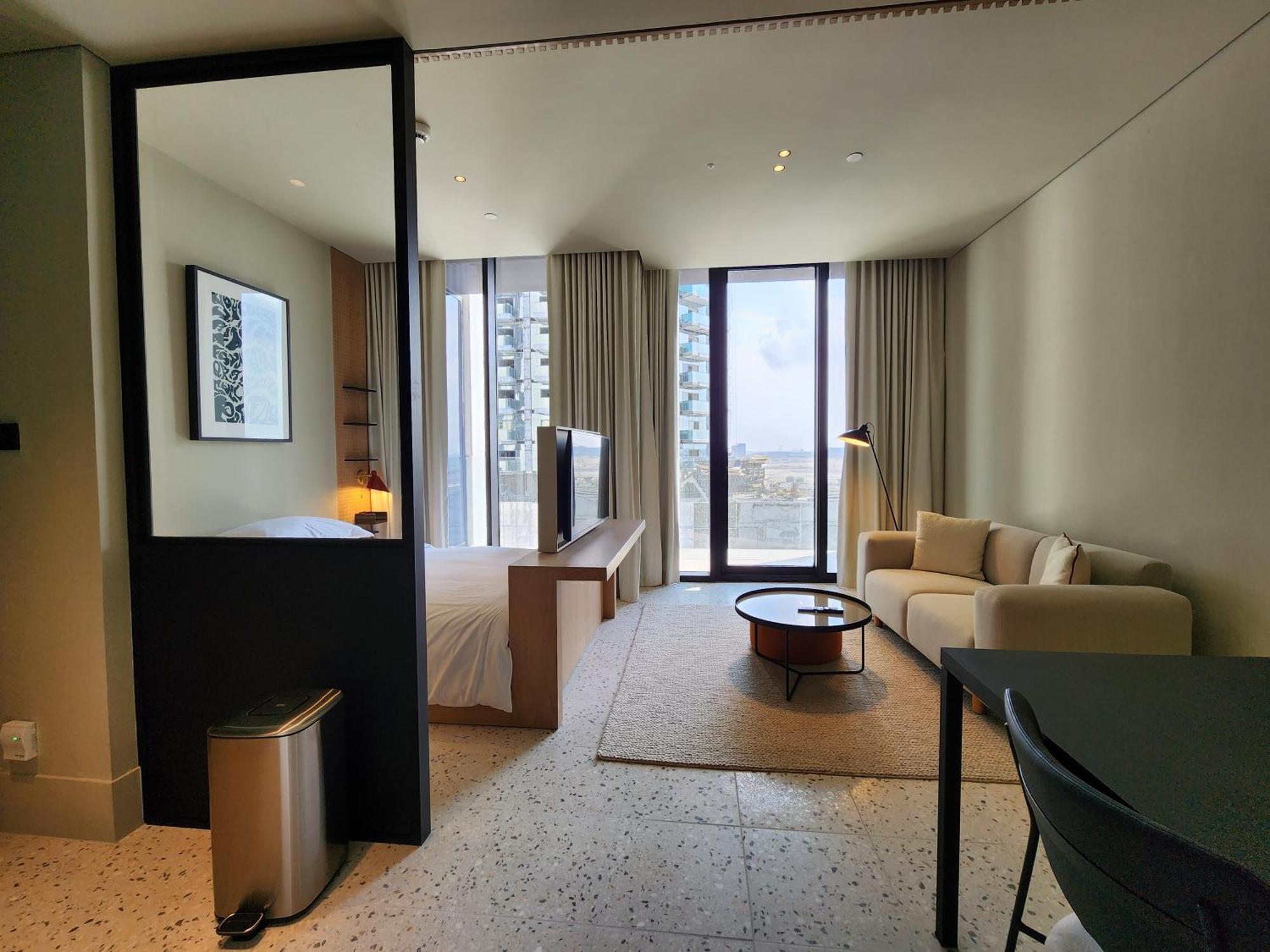Upside Living Business Bay With Infinity Pool And Coworkspace Apartment Dubai
